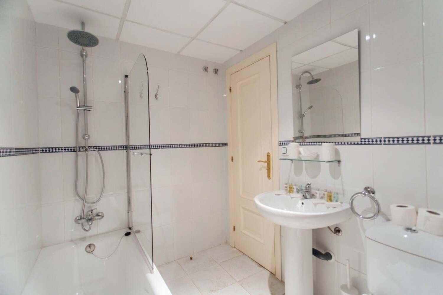 Ferienwohnung Wide And Bright- 3Bd 2Bth- Arenal Sevilla Exterior foto